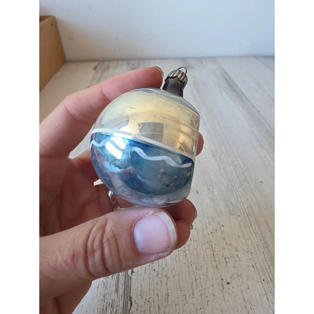 unbranded blue one